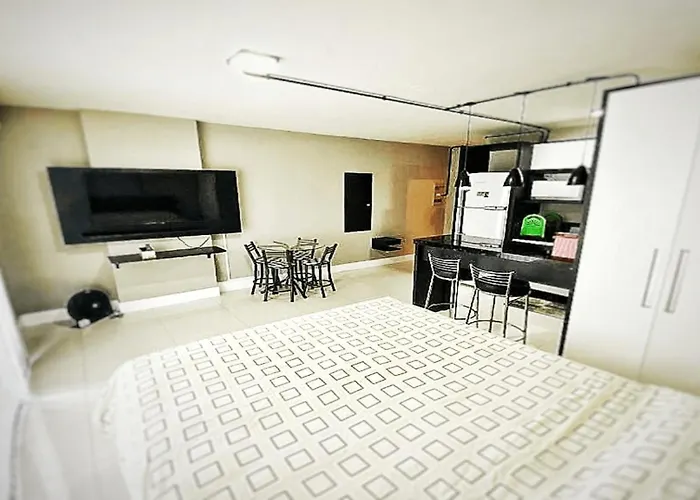 105 Saint Sebastian Flat